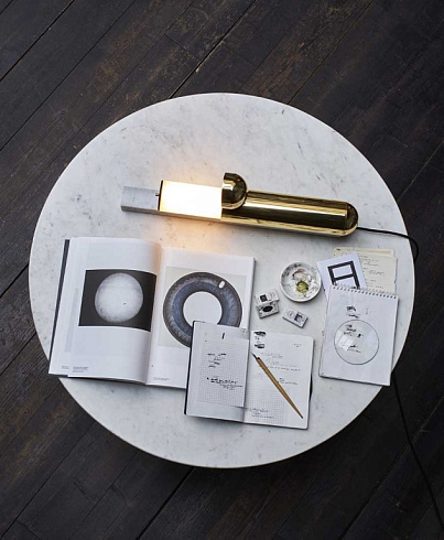 Настольная лампа DCW Editions ISP Nero Marquina  ISP BR-BL-MA