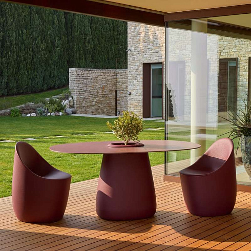 Уличный стол Qeeboo Cobble 160 HPL Indian Red Cobble 63011IR
