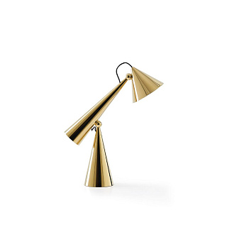 Pose Task Light Gold