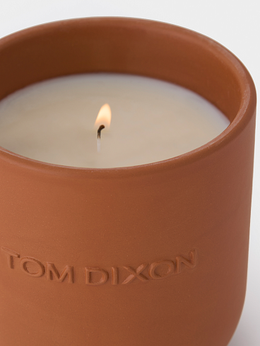 Свеча Tom Dixon Scent Earth Medium Scent EARCA01