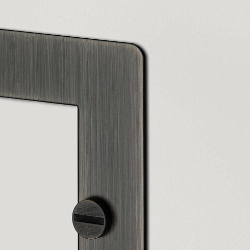 Рамка Buster and Punch 1G, 2 Mod White Plates and Modules UK-MG-PL-2M-WH-A