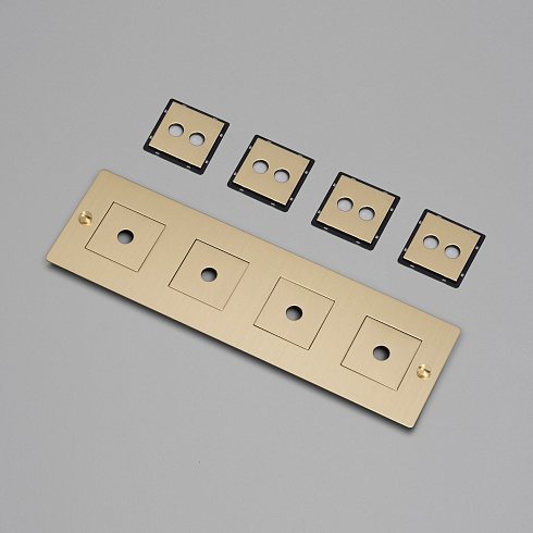 Рамка Buster and Punch 4G Horizontal with infils brass Plates and Modules CPL-052006