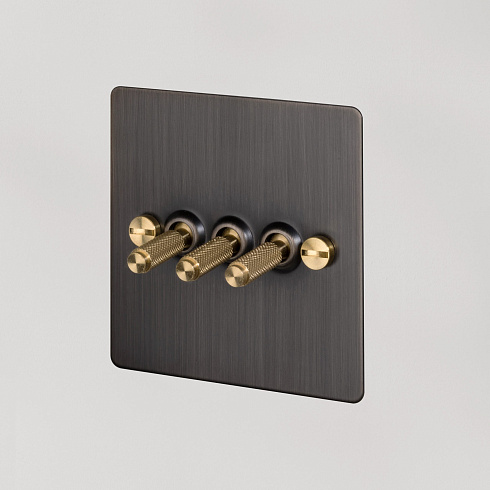Выключатель Buster and Punch 3G Toggle Smoked Bronze/brass Switches UK-TO-CO-3G-SM-BR-A