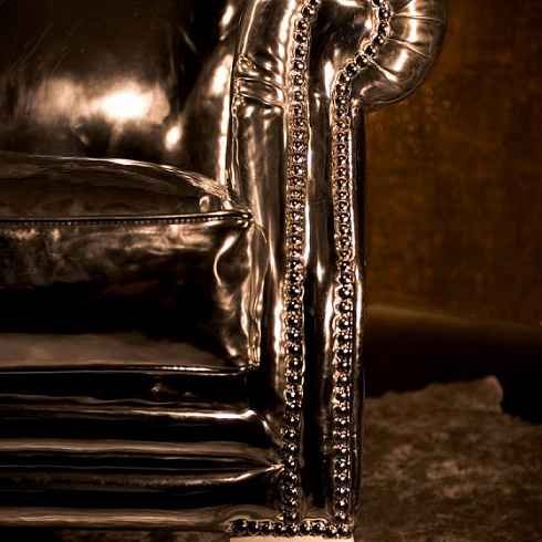 Кресло Eric Kuster VICEROY wing chair VICEROY