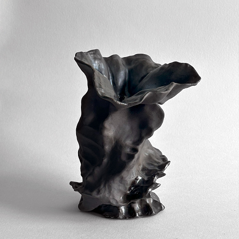 Ваза Katya Berlin BlackClay 02 Black Clay BERLIN02