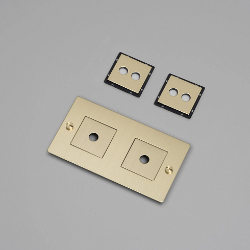 Рамка Buster and Punch 2G Horizontal with Infills brass Plates and Modules CPL-051996
