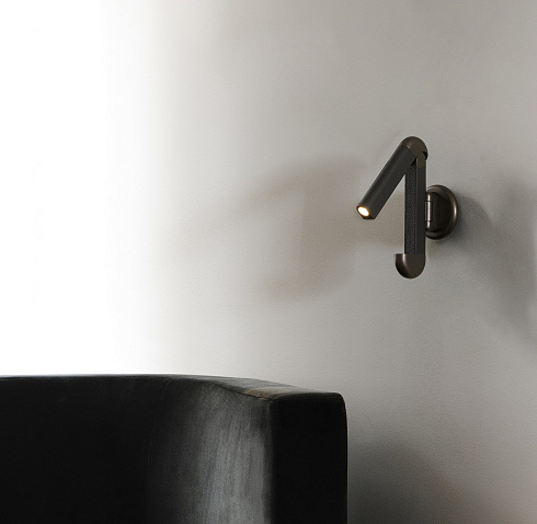 Настенный светильник Contardi Picchio Polished aluminium с встроенным драйвером Picchio ACAM.006300