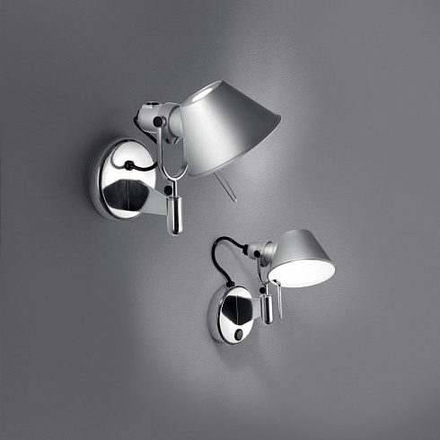 Настенный светильник Artemide A044050 Tolomeo Faretto