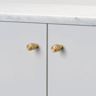 Knob Cast Brass set of 2