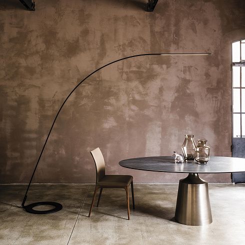 Торшер Cattelan Italia Lampo A nero Lampo