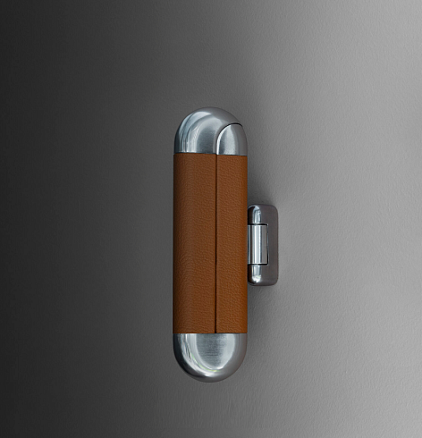 Настенный светильник Contardi Picchio Bronze-nickel / Coffee leather с встроенным драйвером Picchio ACAM.006306