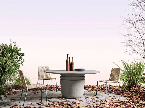 Уличный стол Gervasoni Kasane 36 Pietra Kasane KAS036KC