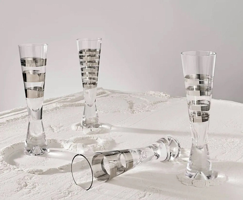 Бокал Tom Dixon Twenty Tank Champagne set of 4 Tank TKGST13P 