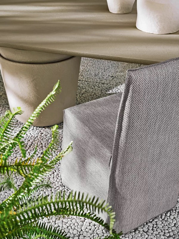 Уличный стол Gervasoni Kasane 36 Pietra Kasane KAS036KC