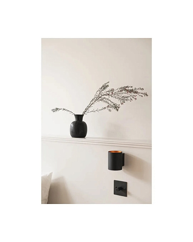 Диммер Buster and Punch 1G Cross Black/black Switches UK UK-DI-CO-1G-LED-BL-A