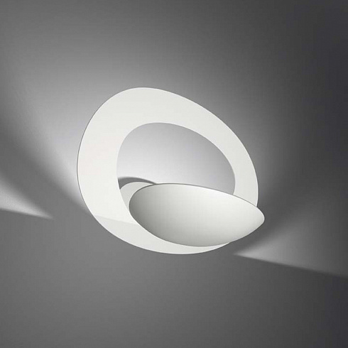 Настенный светильник Artemide Pirce White Pirce 1240010A