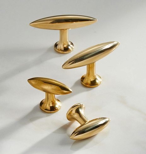 Ручка-кнопка Rejuvenation Joan Mini Aged Brass Joan 1811709