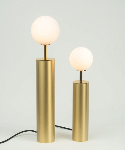 Настольная лампа CVL Luminaires CO Small Glossy White CO CO Small + BC