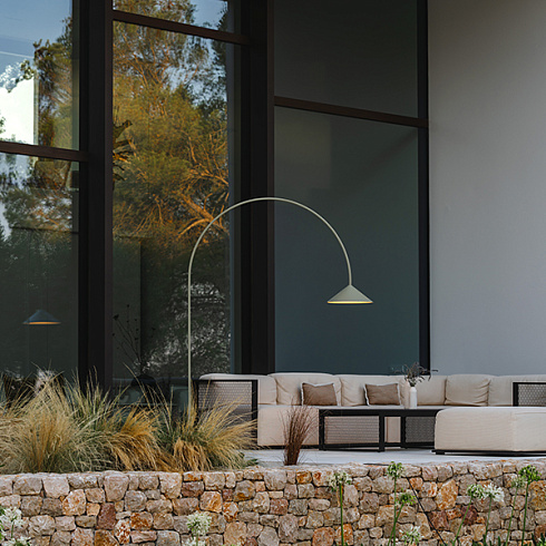 Фонарь Vibia Out 4270 Black Anthracite Out 427022/15