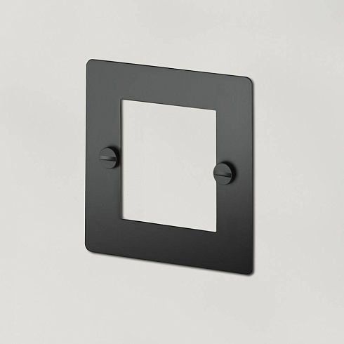 Рамка Buster and Punch 1G, 2 Mod White Plates and Modules UK-MG-PL-2M-WH-A