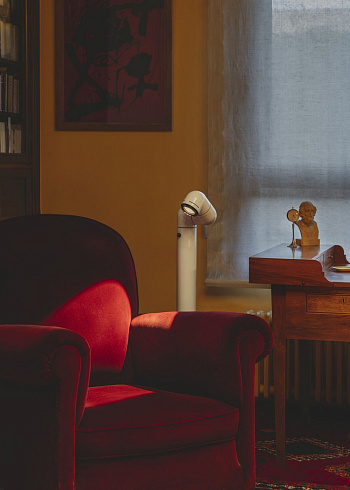 Торшер Santa and Cole Tatu Alta pure red Tatu Alta TATSA02