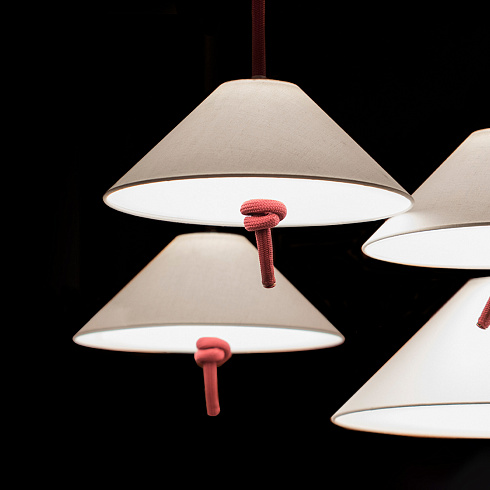 Подвесной светильник Contardi Hat Medium Japanese red / White linen  Hat ACAM.006504