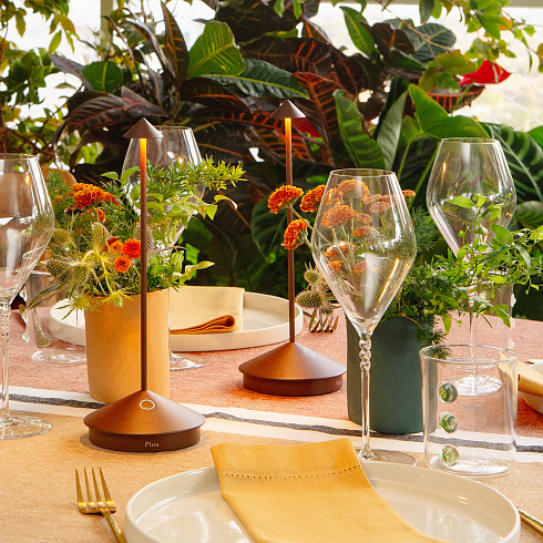 Настольная лампа Zafferano Pina pro Gold  Pina LD1650BFO