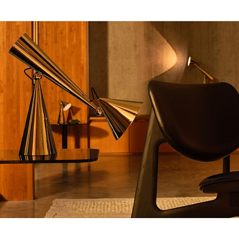 Настольная лампа Tom Dixon Pose Task Light Gold Pose POTL11GO-TUN01M1
