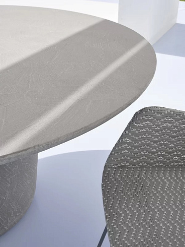 Уличный стол Gervasoni Kasane 36 Pietra Kasane KAS036KC