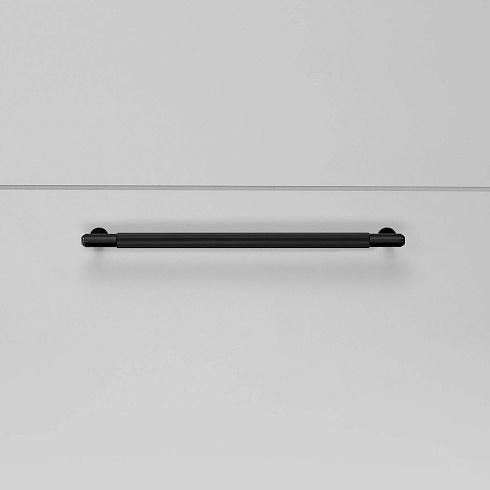 Ручка-скоба Buster and Punch Pull Bar Linear Medium Black Linear GPB-02293