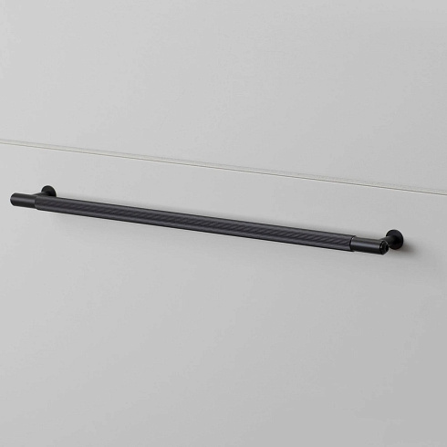 Ручка-скоба Buster and Punch Pull Bar Linear Large Black Linear GPB-02298