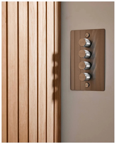 Диммер Buster and Punch 4G Cross Steel/steel Switches UK UK-DI-CO-4G-LED-ST-A