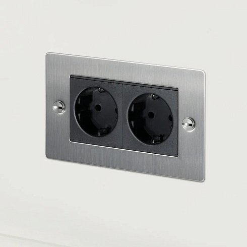 Розетка Buster and Punch 2G steel Sockets UK UK-MG-CO-2G-ST-A