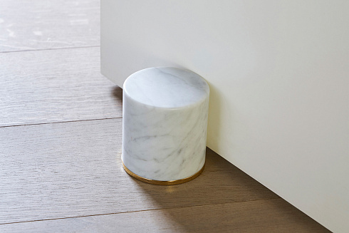 Ограничитель двери Opinion Ciatti Fermaporte Carrara white Fermaporte Fermaporte W