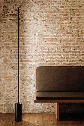 Напольный светильник Vibia Sticks 7348 Black 3000K Sticks 734811/25