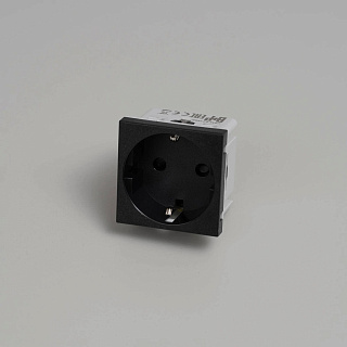 Schuko Socket Type F 45mm black