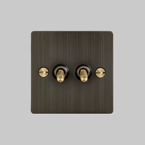 Выключатель Buster and Punch 2G Toggle Smoked Bronze/brass Switches UK-TO-CO-2G-SM-BR-A