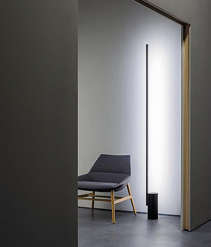 Напольный светильник Vibia Sticks 7348 Black 3000K Sticks 734811/25