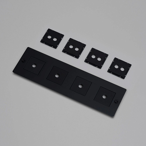 Рамка Buster and Punch 4G Horizontal with infils black Plates and Modules CPL-022005