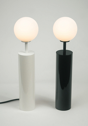 Настольная лампа CVL Luminaires CO Small Glossy White CO CO Small + BC