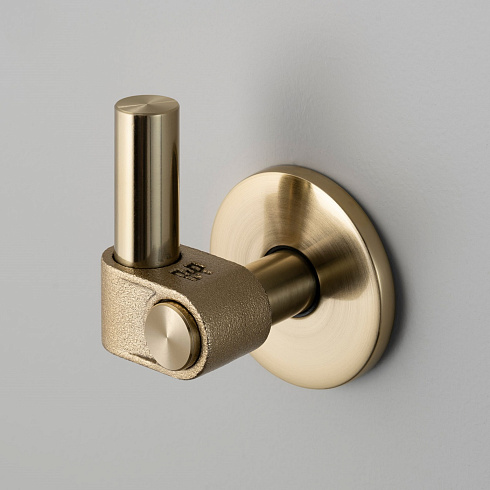 Крючок Buster and Punch Cast Brass Cast UHS-051265