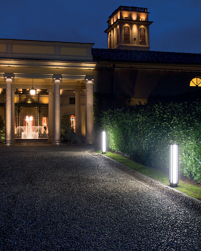 Уличный светильник AUGENTI Orion TL 36W 2700K on/off  Orion 484F0/HR35PO