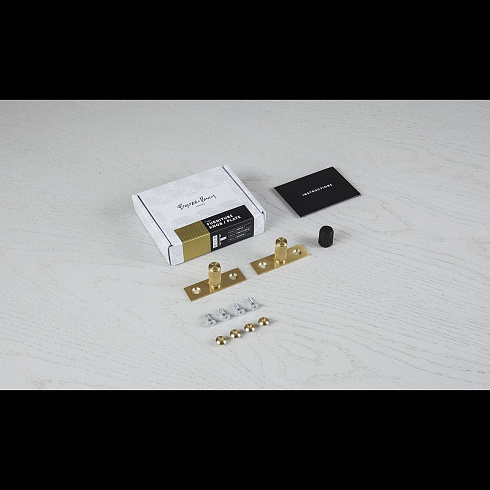 Ручка-кнопка Buster and Punch Knob Plate Linear Brass set of 2 Linear GFK-05321