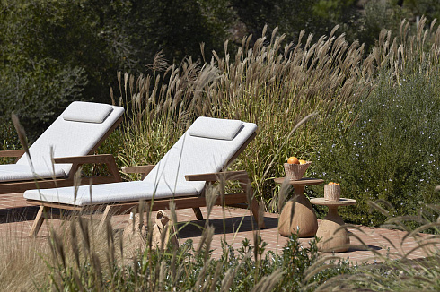 Шезлонг Delight Collection Outdoor Grace Grace Grace Сhaise Lounge