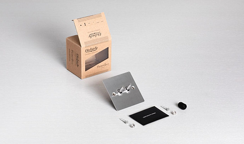 Выключатель Buster and Punch 2G Toggle Smoked Steel/brass Switches UK UK-TO-CO-2G-ST-BR-A