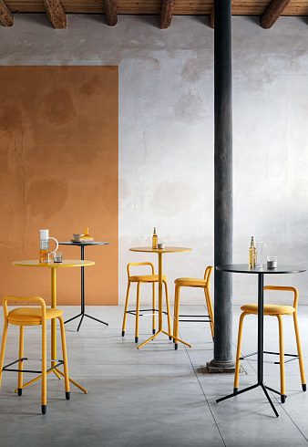 Полубарный стул Midj Pippi H65 R_TS Ocher yellow Pippi S1950HT+Ocher yellow+black
