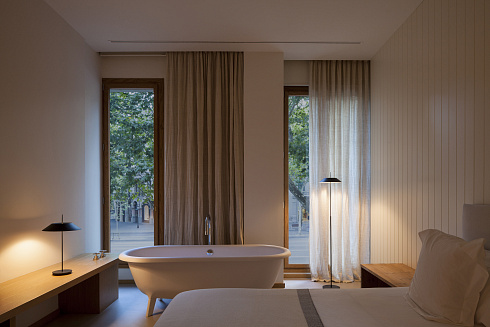 Торшер Vibia Mayfair 5515 Gold 2700К Sensor Mayfair 551520/16