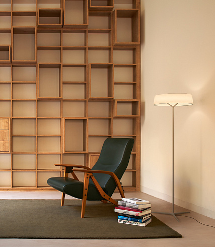 Торшер Vibia Dama 3230 Black 2700K Push Dama 323011/15