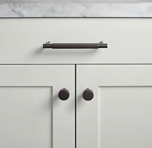 Ручка-кнопка Restoration Hardware Pillars d.3.2cm Bronze Pillars 10179370 BRNZ