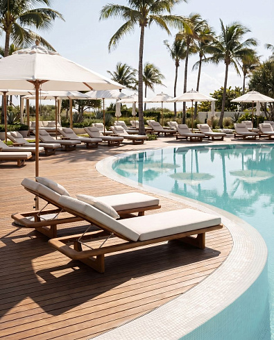 Шезлонг Delight Collection Outdoor Valencia Valencia Valencia Сhaise Lounge
